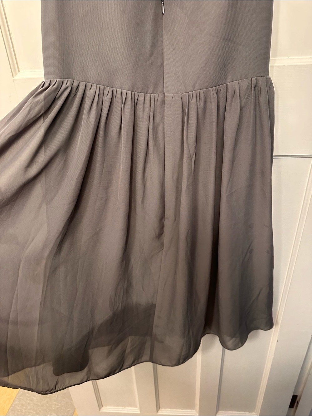 ⭐️ JJs House Small Gray Pleated Chiffon Midi Dress with Defined Waist - Picture 9 of 11